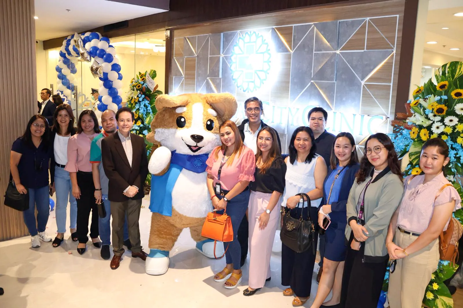 The Medical City Clinic, Market! Market!