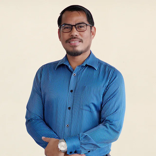 Portrait of Erish J. San Juan, RMEE